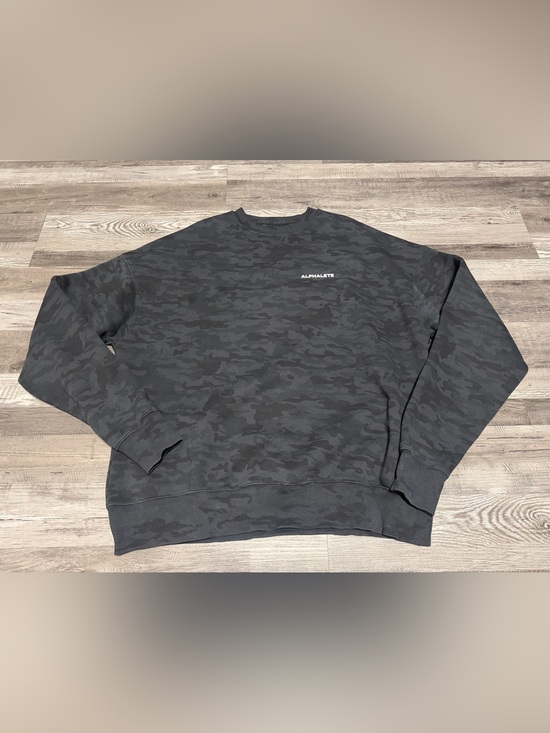 Alphalete Other - Alphalete Black Camo Crewneck Sweatshirt